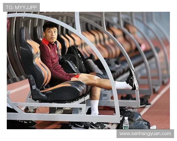 武磊手术后晒康复视频鼓励自己慢慢走向恢复目标期待重返赛场